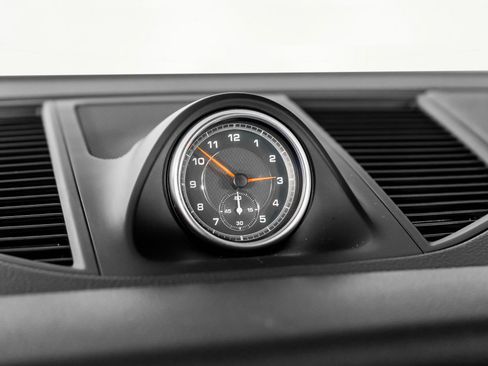 Used 2018 Porsche Macan S image 44