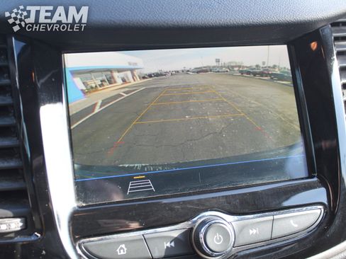 Used 2019 Chevrolet Trax LT w/ LT Convenience Package image 17