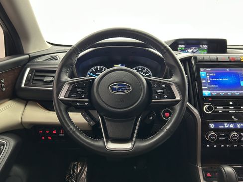 Used 2022 Subaru Ascent Touring AWD/4WD image 14