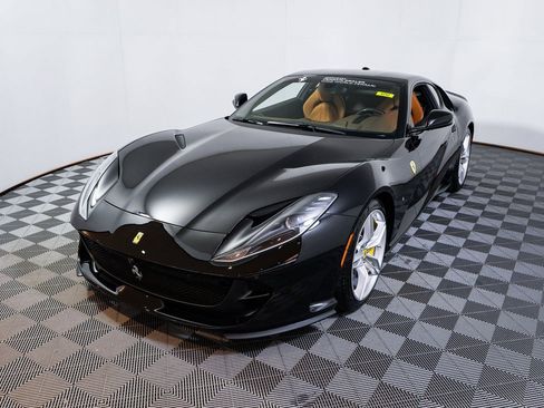 Certified 2019 Ferrari 812 Superfast image 11