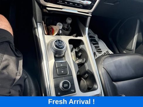 Used 2023 Ford Explorer XLT w/ Equipment Group 202A AWD/4WD image 9