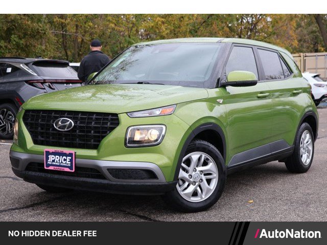 Used 2022 Hyundai Venue SE w/ Cargo Package FWD image 1