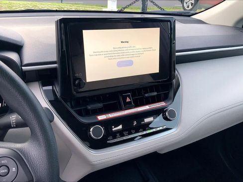 New 2026 Toyota Corolla Cross L image 6