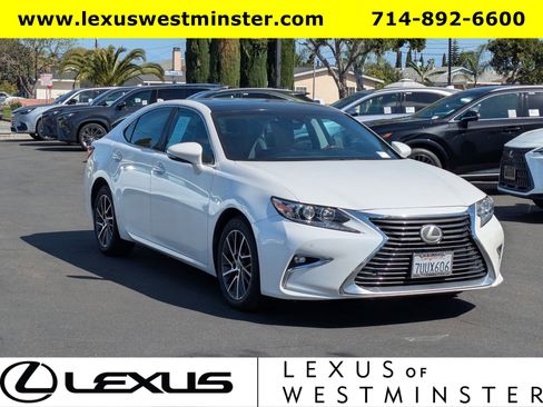 Used 2017 Lexus ES 350 ES 350 w/ Navigation System Package image 3