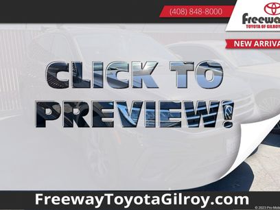 Used 2022 Volkswagen Tiguan SE