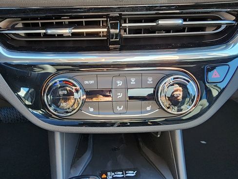 New 2026 Buick Envista Sport Touring w/ Convenience I Package image 27