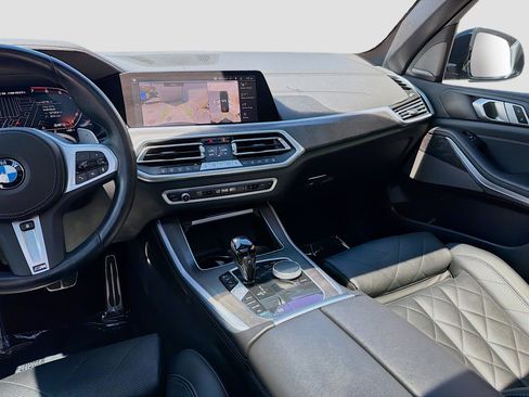 Used 2023 BMW X5 M50i w/ Climate Comfort Package AWD/4WD image 23