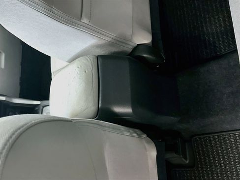 Used 2018 Subaru Forester 2.5i Premium AWD/4WD image 28
