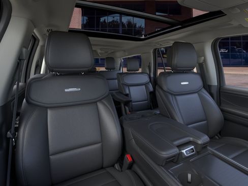 New 2026 Ford Expedition Max Platinum w/ Driver's Package AWD/4WD image 10