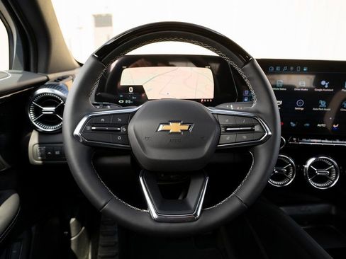 New 2025 Chevrolet Blazer EV LT w/ Super Cruise Package AWD/4WD image 28