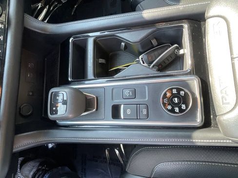 Certified 2023 Nissan Pathfinder SL AWD/4WD image 22