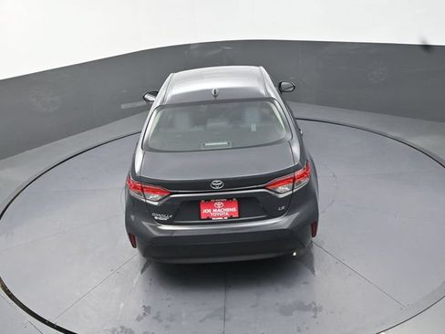 Used 2024 Toyota Corolla LE FWD image 30