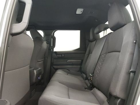 Certified 2026 Toyota Tacoma SR5 AWD/4WD image 34