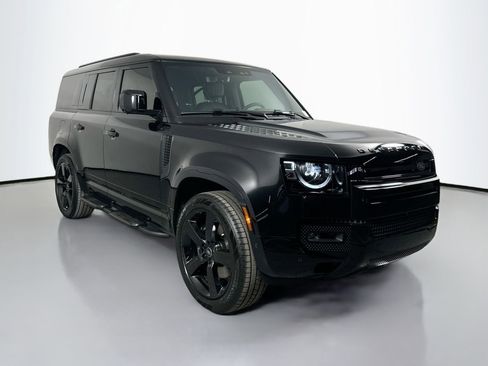 New 2025 Land Rover Defender 130 V8 image 3