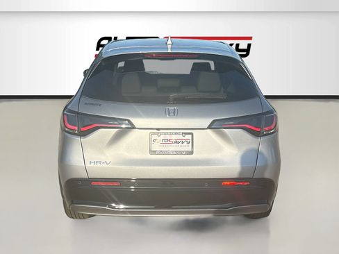 Used 2026 Honda HR-V EX-L image 6