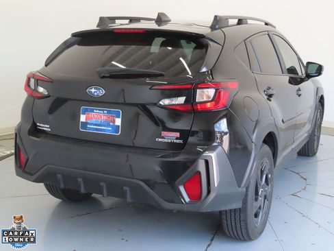 Used 2025 Subaru Crosstrek 2.5i Limited AWD/4WD image 3