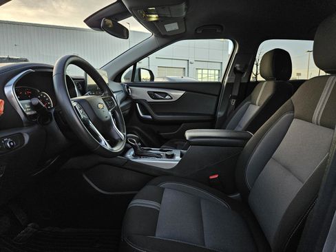 Used 2024 Chevrolet Blazer LT image 9