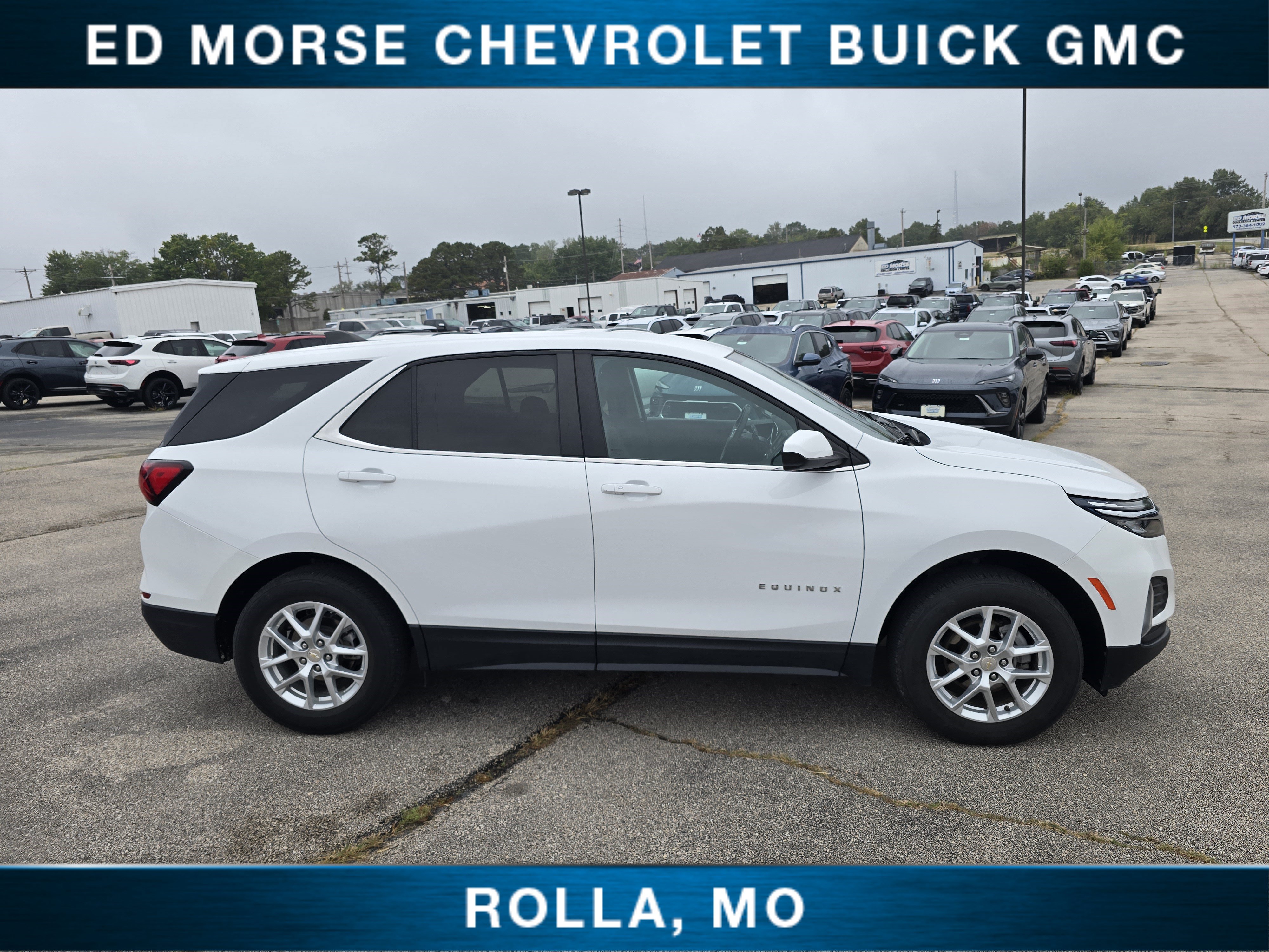 Used 2024 Chevrolet Equinox LT AWD/4WD image 2