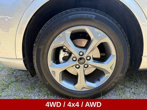 Used 2023 Ford Escape ST-Line w/ Tech Pack #1 AWD/4WD image 11