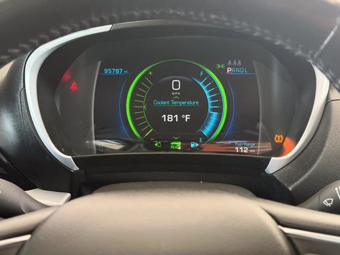 Used 2016 Chevrolet Volt LT w/ Comfort Package FWD image 27