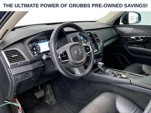 Used 2020 Volvo XC90 T6 Momentum AWD/4WD image 15