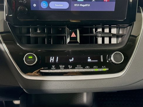 Used 2024 Toyota Corolla LE w/ LE Convenience Package image 16