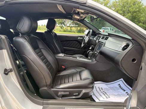 Used 2014 Ford Mustang Premium w/ Comfort Package RWD image 41