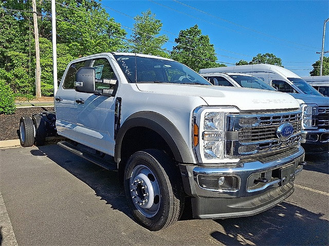 New 2024 Ford F550 4x4 Crew Cab Super Duty image 2