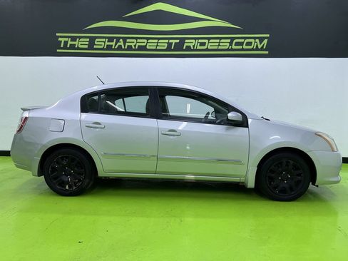 Used 2011 Nissan Sentra 2.0 S FWD image 11