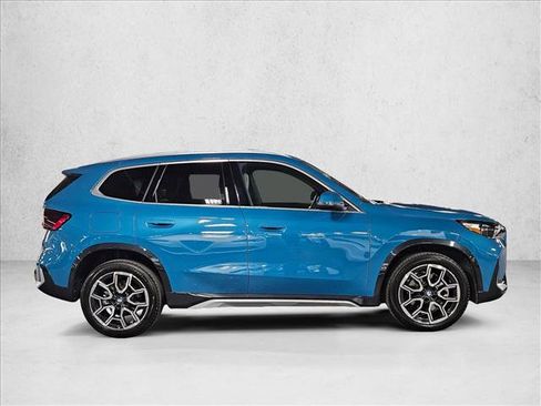 Certified 2025 BMW X1 xDrive28i w/ Convenience Package image 4