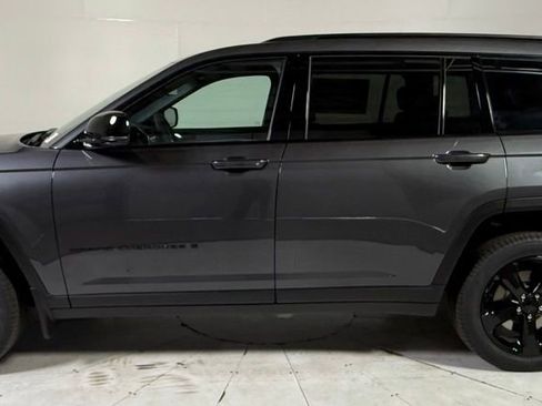 New 2025 Jeep Grand Cherokee L Limited w/ Luxury Tech Group II AWD/4WD image 4