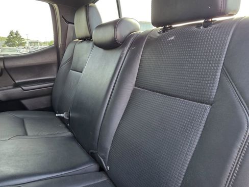 Used 2022 Toyota Tacoma Limited w/ Nightshade Package image 17