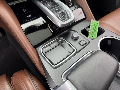 Used 2023 Acura MDX SH-AWD w/ Advance Package image 31