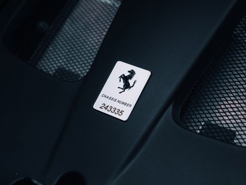 Used 2019 Ferrari 812 Superfast RWD image 39