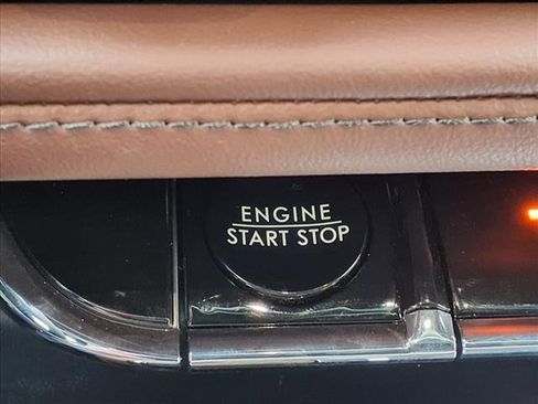 New 2025 Lincoln Aviator Reserve w/ Luxury Package image 9