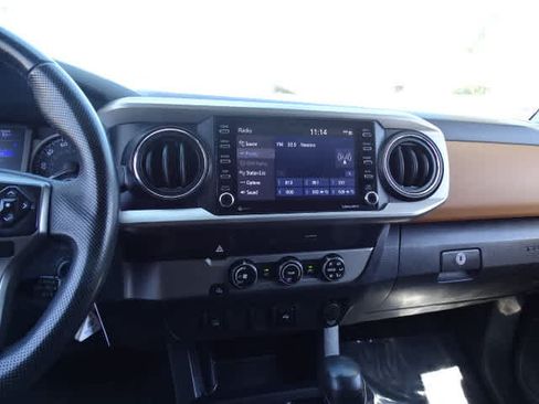 Certified 2020 Toyota Tacoma SR5 RWD image 27