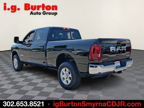 New 2026 RAM 2500 Big Horn AWD/4WD image 3