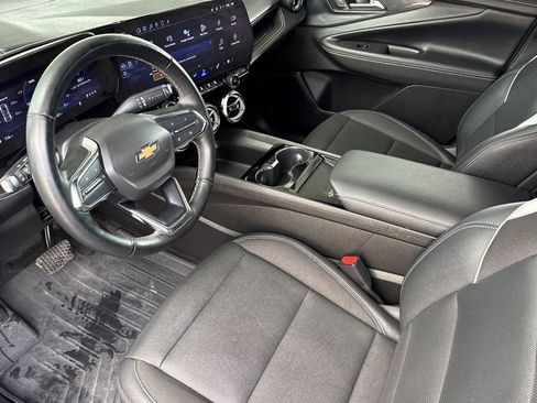 Used 2024 Chevrolet Blazer EV LT AWD/4WD image 5