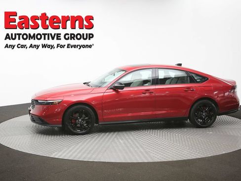 Used 2025 Honda Accord SE image 58