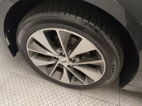 Used 2019 Kia Optima S FWD image 31