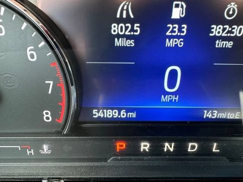 Used 2022 Ford Explorer Limited w/ Equipment Group 301A AWD/4WD image 28