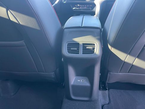 Used 2023 Buick Envision Essence w/ Sport Touring Package image 31