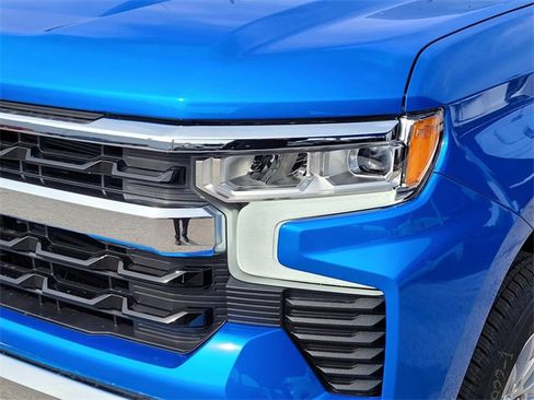 New 2026 Chevrolet Silverado 1500 LT w/ LPO, Dark Essentials Package image 2