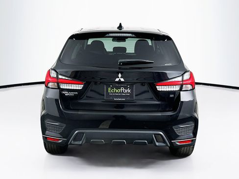 Used 2025 Mitsubishi Outlander Sport ES image 7