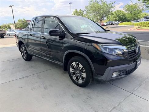 Used 2017 Honda Ridgeline RTL image 2