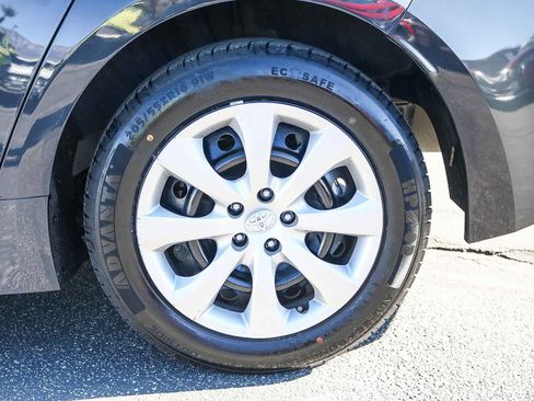 Certified 2023 Toyota Corolla LE image 9