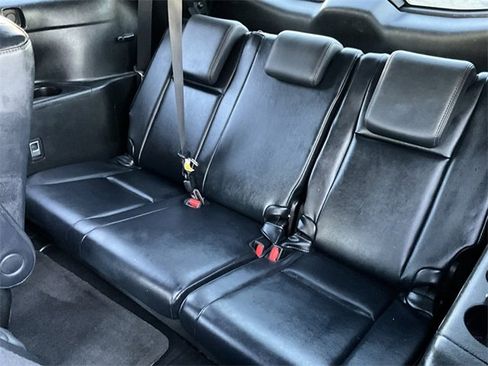 Used 2015 Toyota Highlander XLE image 25