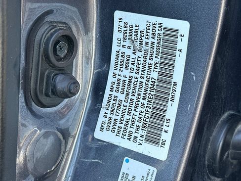 Used 2019 Honda Civic EX image 39