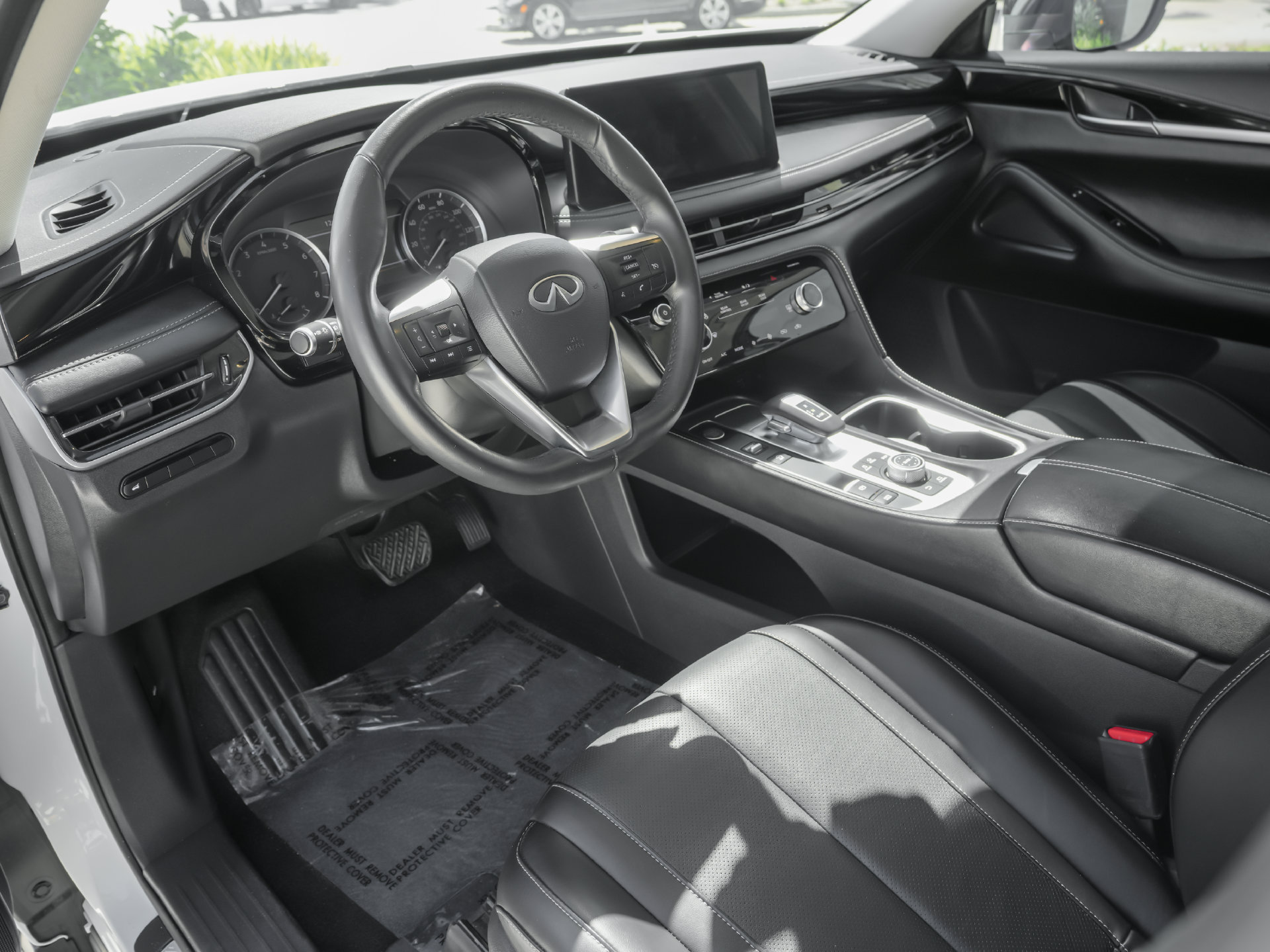 Certified 2024 INFINITI QX60 Pure FWD image 4