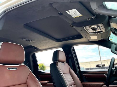 Used 2023 GMC Sierra 1500 Denali Ultimate AWD/4WD image 14
